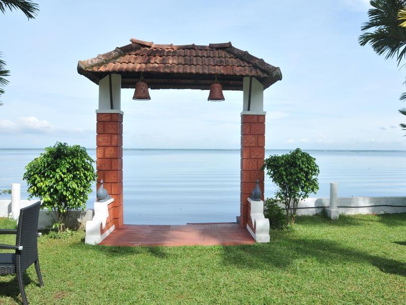 Paradise Resort Kumarakom Luaran gambar