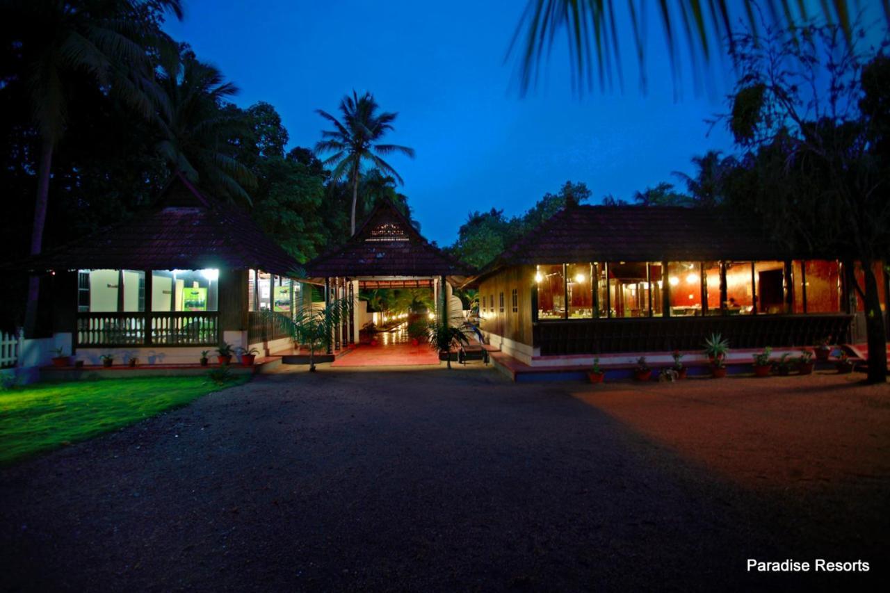 Paradise Resort Kumarakom Luaran gambar