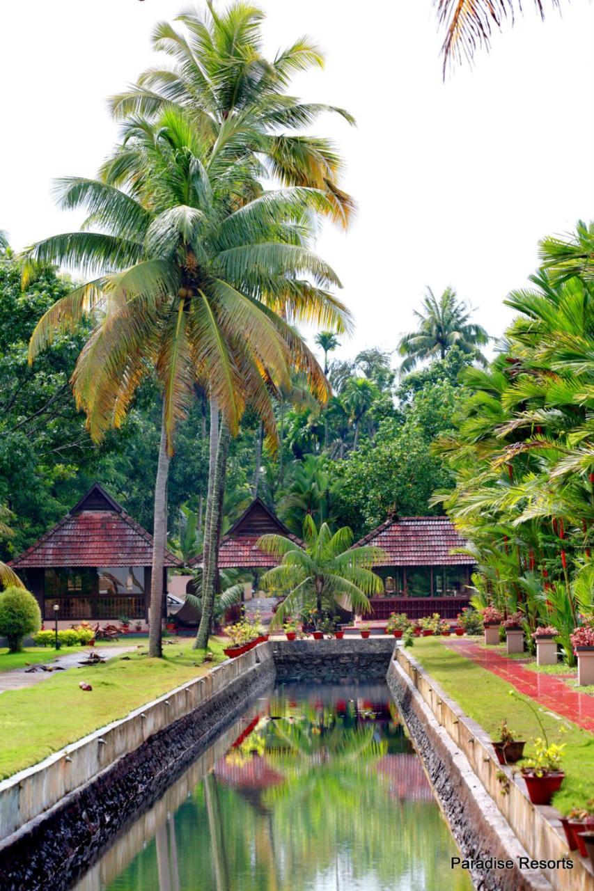 Paradise Resort Kumarakom Luaran gambar