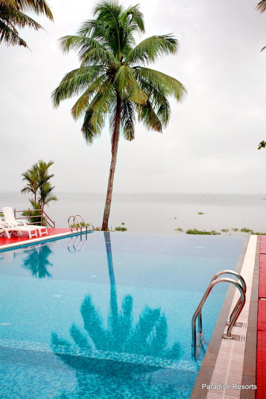 Paradise Resort Kumarakom Luaran gambar